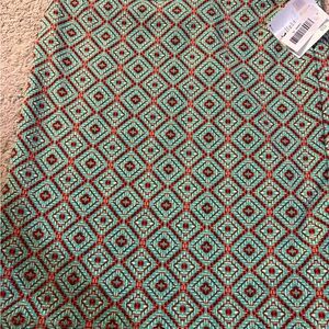 LuLaRoe Geometric Pattern Skirt - Red and Green